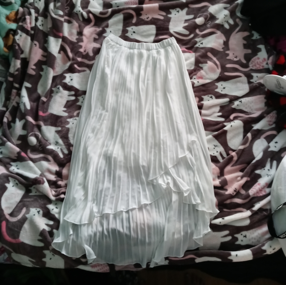 Ankle White Skirt